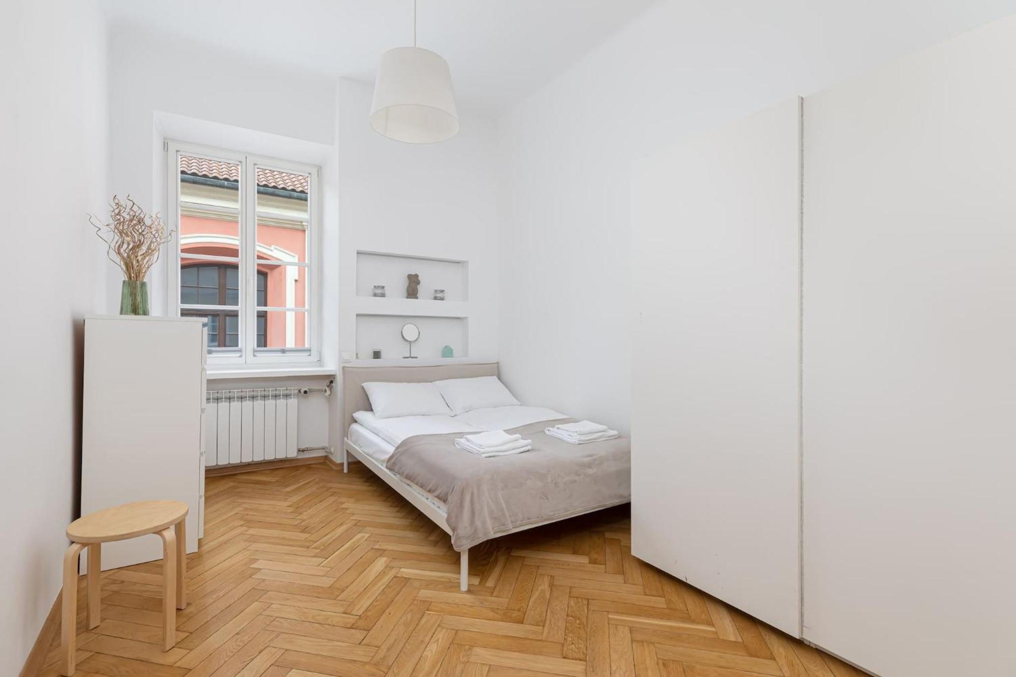 Stylish Apartment Swietojanska By Noclegi Renters Warschau Exterior foto